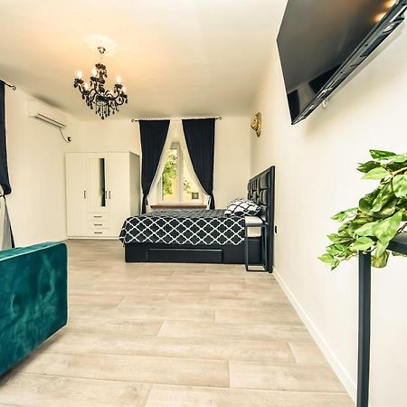 Luxury Heritage Apartment Zara Antica Esterno foto