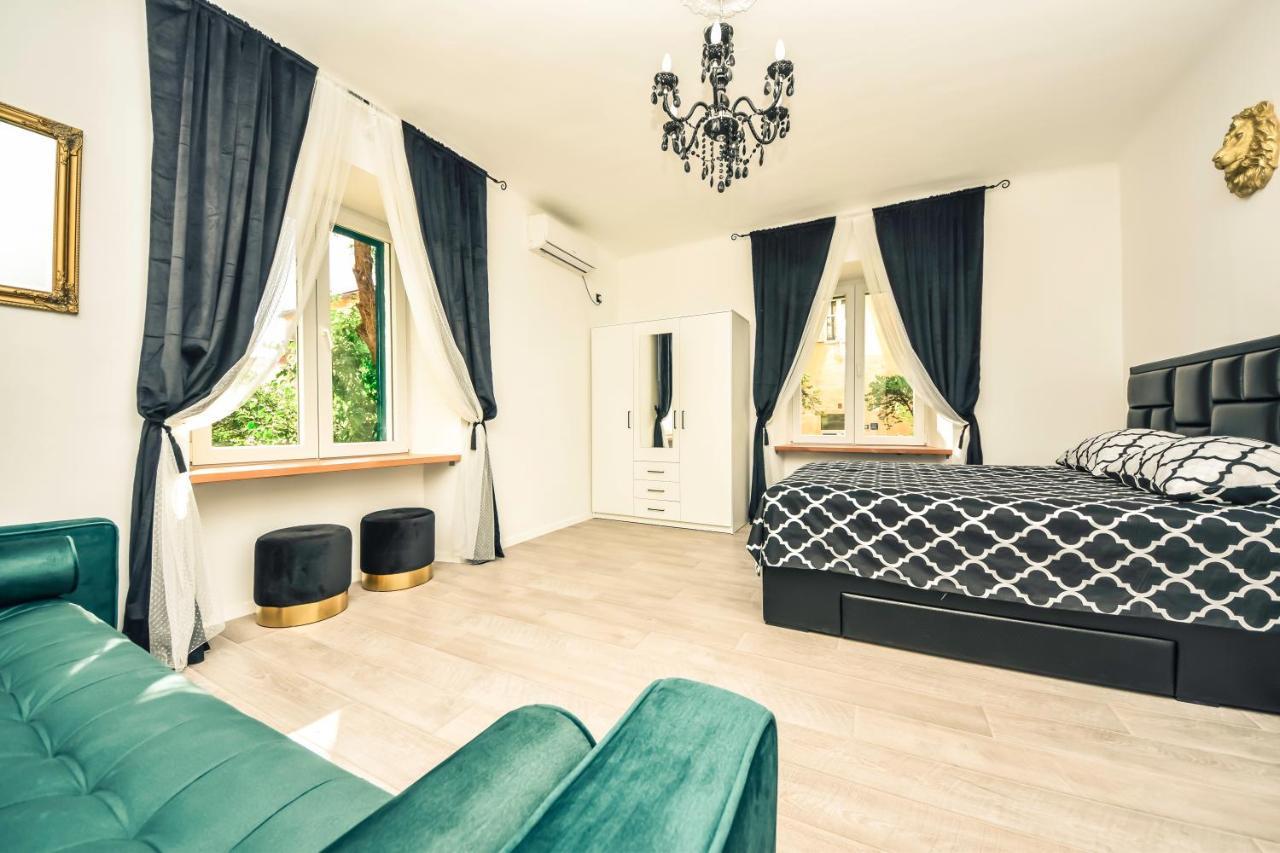Luxury Heritage Apartment Zara Antica Esterno foto
