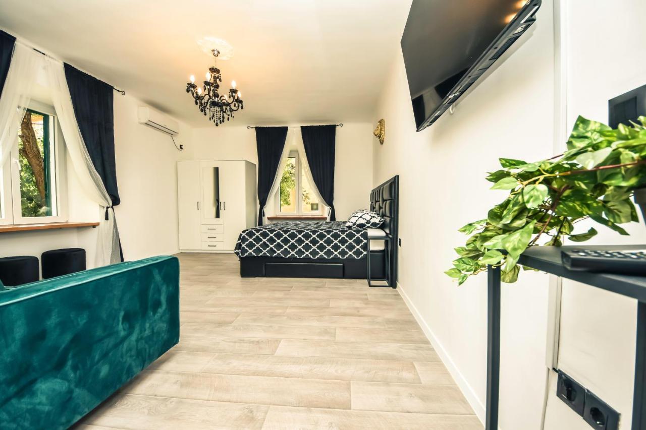 Luxury Heritage Apartment Zara Antica Esterno foto