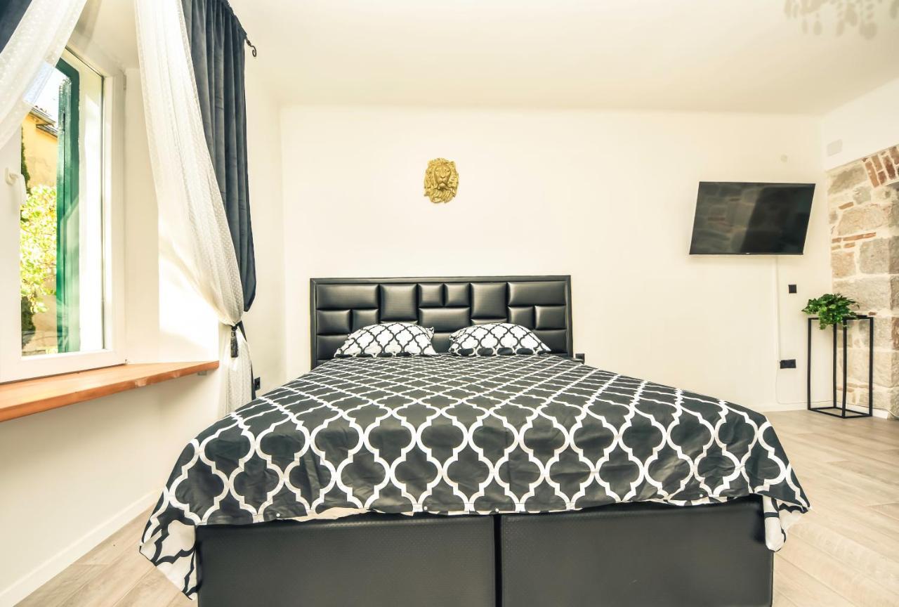 Luxury Heritage Apartment Zara Antica Esterno foto