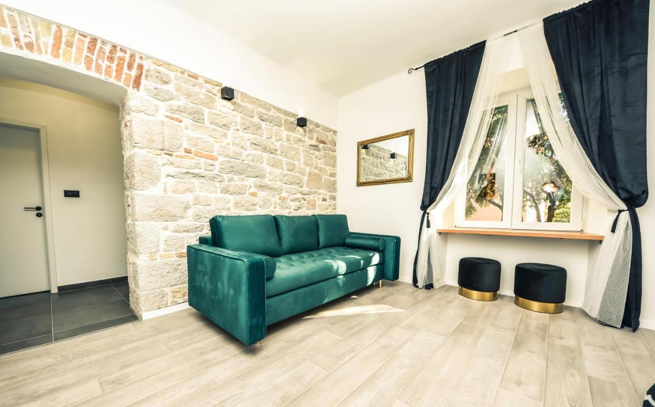Luxury Heritage Apartment Zara Antica Esterno foto